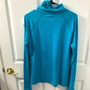 Under Armor longsleeve shirt